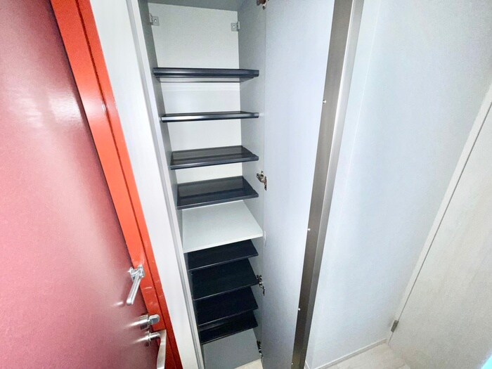 物件内観写真19　(靴箱)