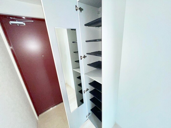 物件内観写真19　(靴箱)