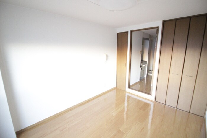 物件内観写真6　(居室)