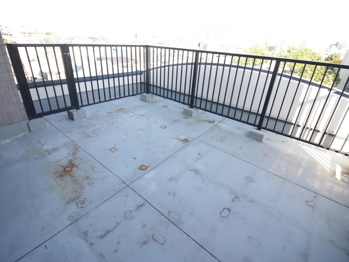 物件内観写真17　(洗濯機置場)