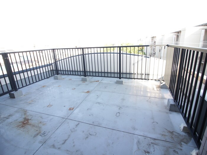 物件内観写真18　(ベランダ・バルコニー)