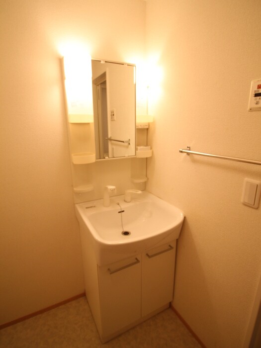 物件内観写真13　(洗面)