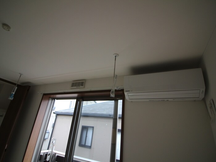 物件内観写真19　(居室)