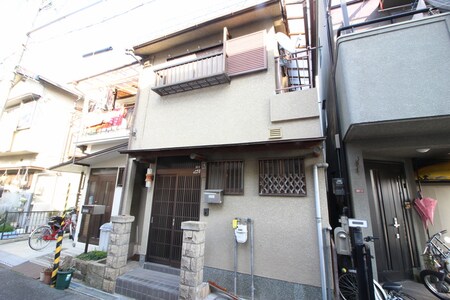 東和町貸家外観写真