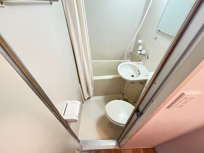 物件内観写真12　(トイレ)