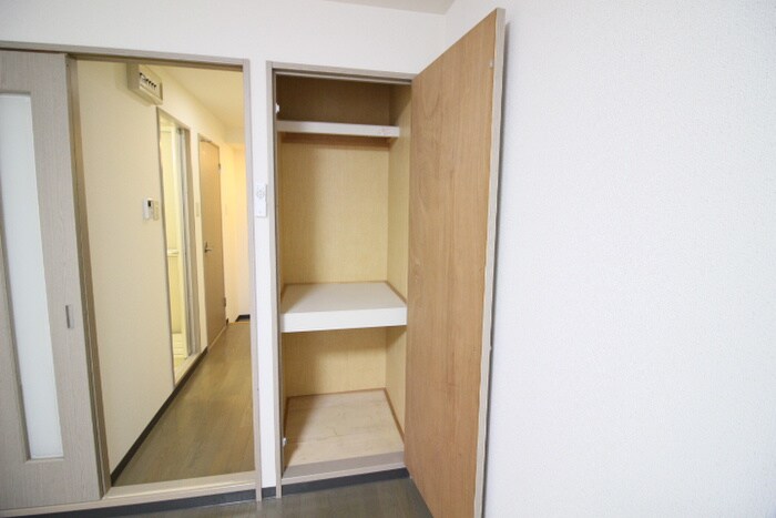 物件内観写真15　(収納)