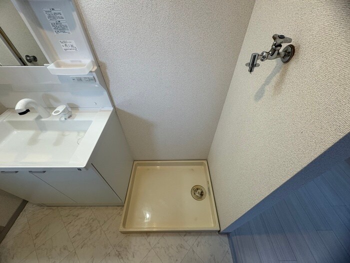 物件内観写真19　(洗濯機置場)