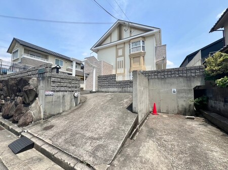 Carand´Ache外観写真
