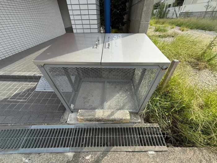 物件外観写真6　(建物設備)