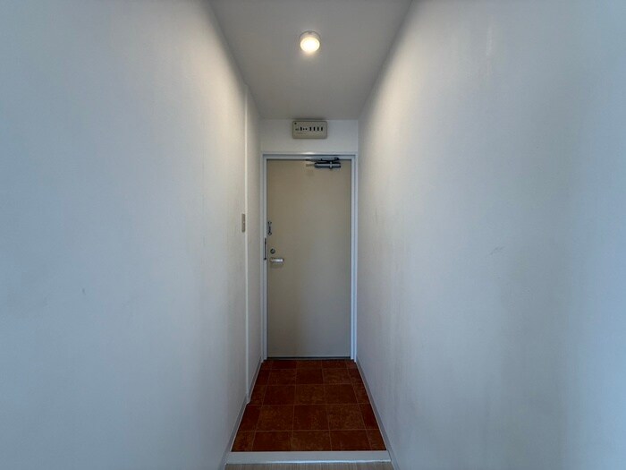 物件内観写真13　(廊下)