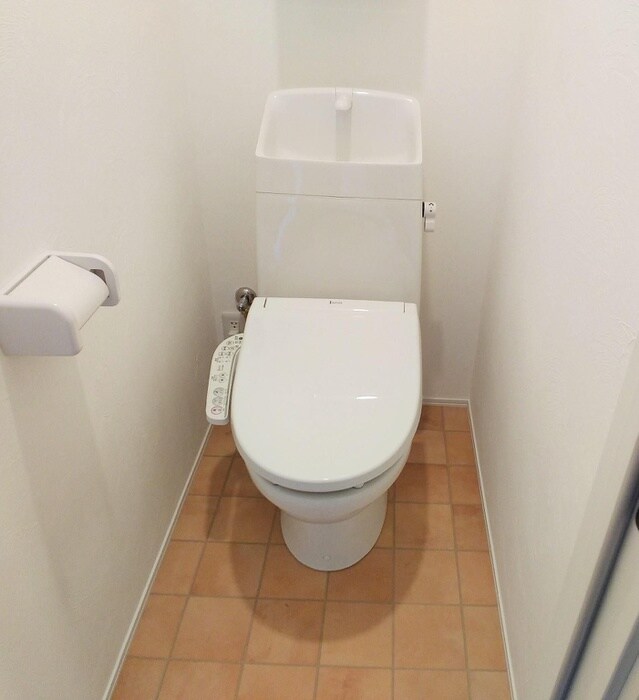 物件内観写真10　(トイレ)