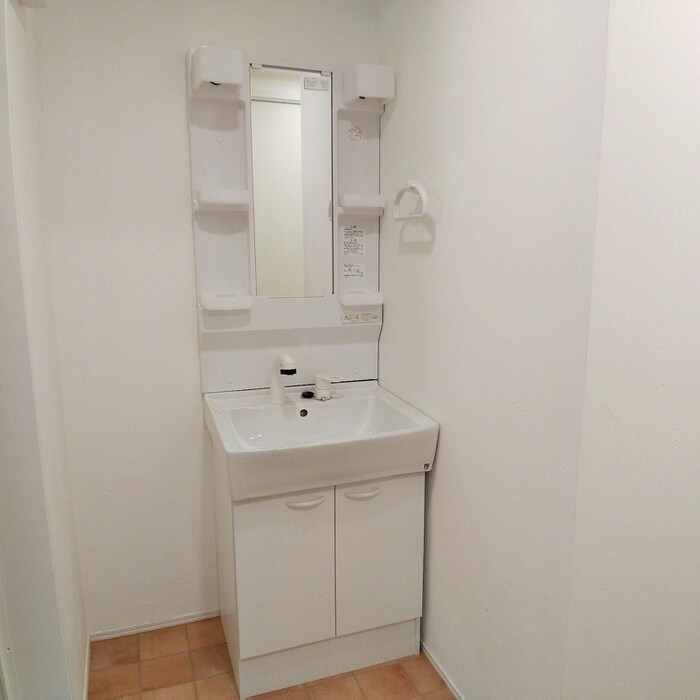 物件内観写真11　(洗面)