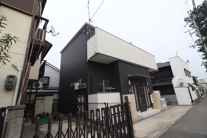 物件外観写真4　(外観写真)