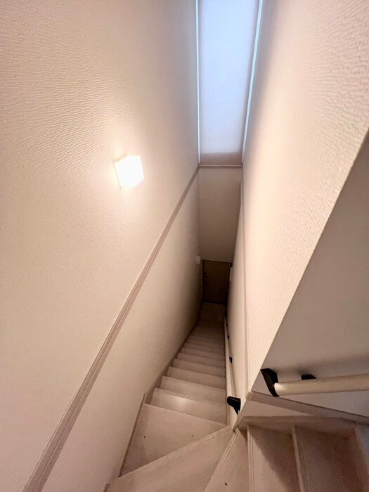 物件内観写真18　(廊下)
