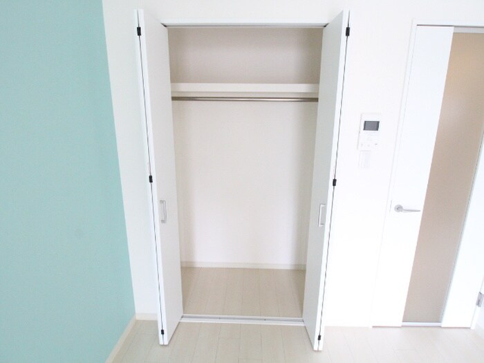 物件内観写真12　(収納)