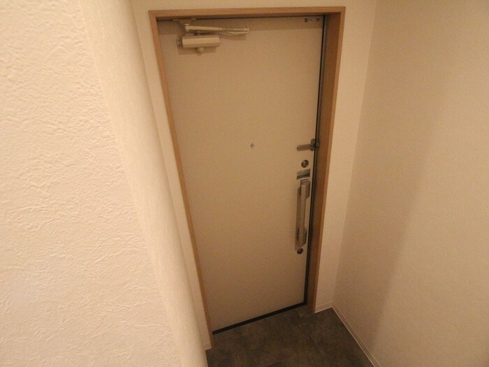物件内観写真22　(玄関)