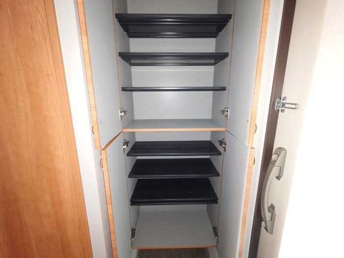 物件内観写真16　(靴箱)