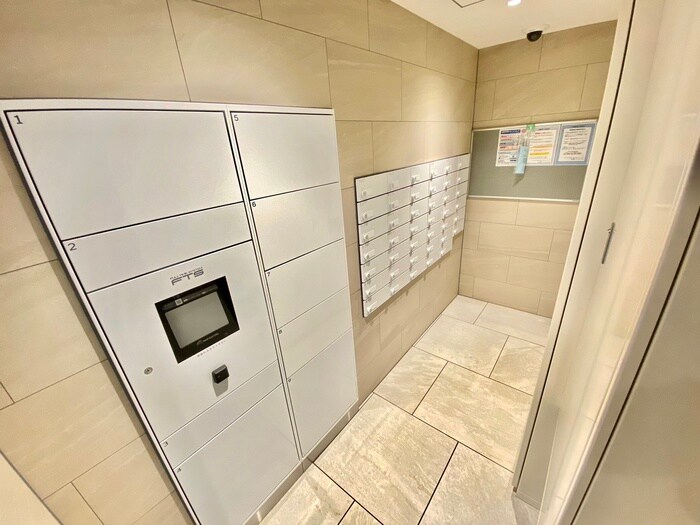 物件外観写真4　(建物設備)