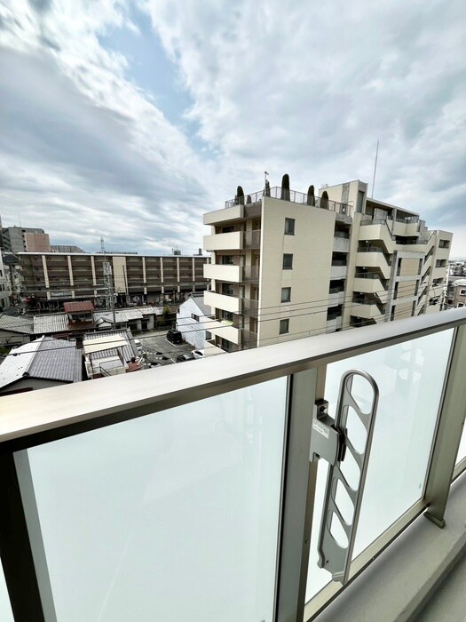 物件内観写真22　(室内からの展望)