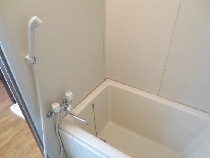 物件内観写真11　(バス／シャワールーム等)