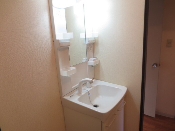 物件内観写真13　(洗面)