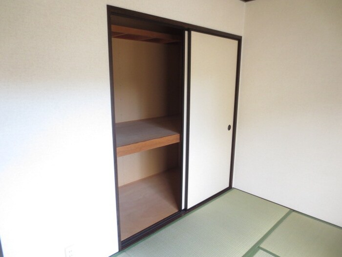 物件内観写真15　(収納)