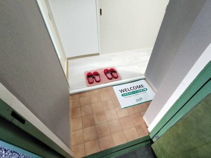 物件内観写真14　(玄関)