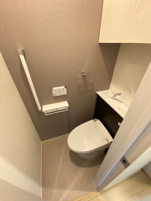 物件内観写真10　(トイレ)