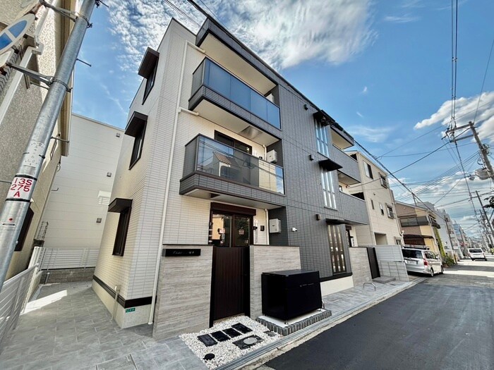 物件外観写真1　(外観写真)