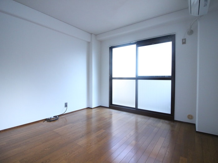 物件内観写真6　(居室)