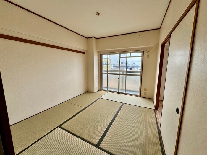 物件内観写真8　(居室)