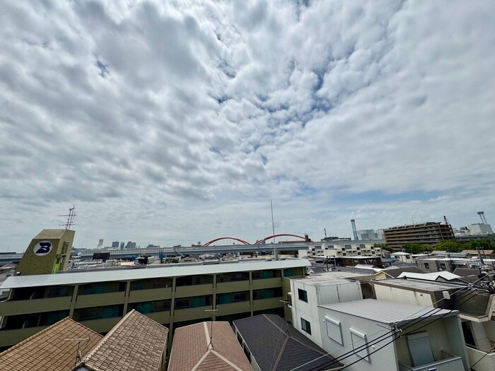 物件内観写真17　(室内からの展望)