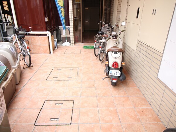 駐輪場