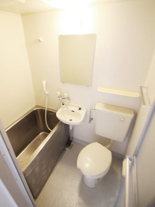 物件内観写真9　(バス／シャワールーム等)