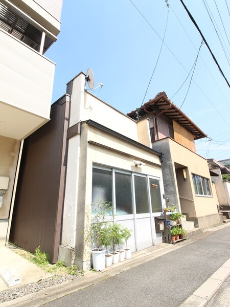 吉田下大路町貸家外観写真