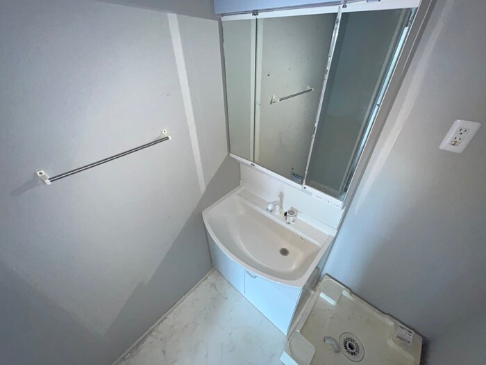 物件内観写真9　(洗面)