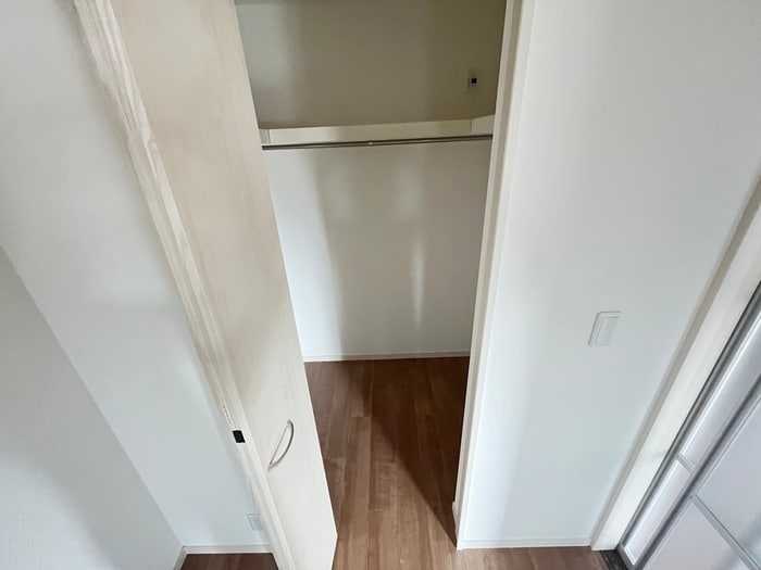物件内観写真16　(収納)