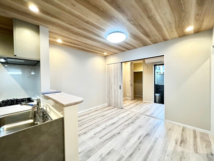 物件内観写真7　(居室)