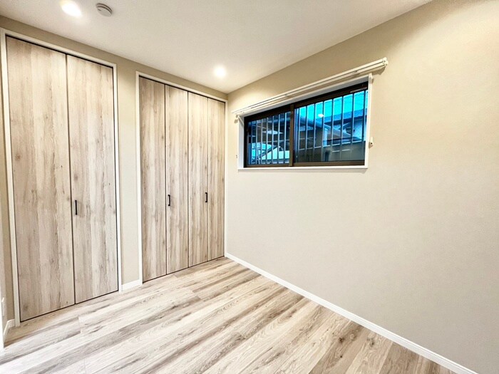 物件内観写真9　(居室)