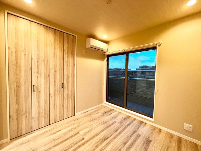 物件内観写真10　(居室)