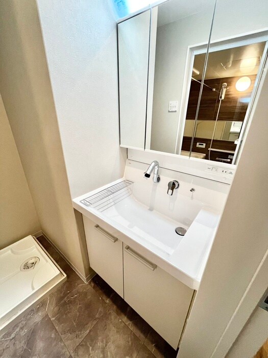 物件内観写真16　(洗面)