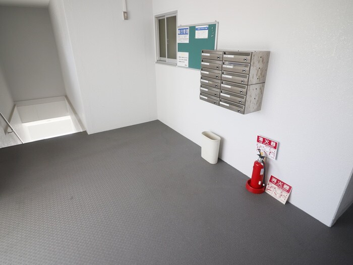 物件外観写真4　(建物設備)