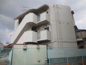 名次ハイツ外観写真