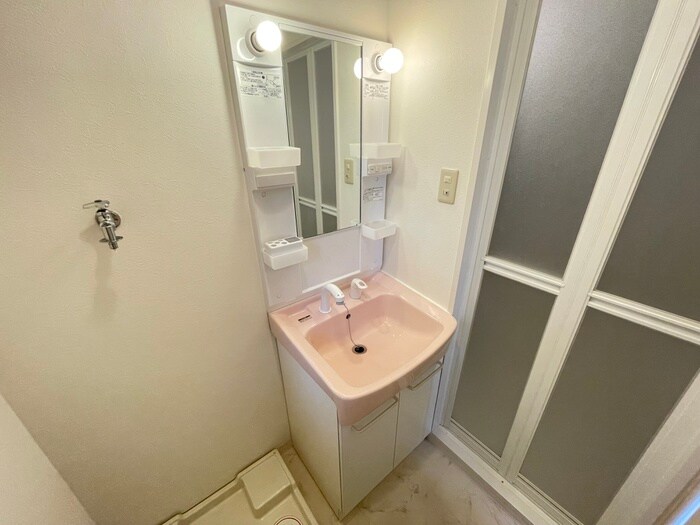 物件内観写真11　(洗面)