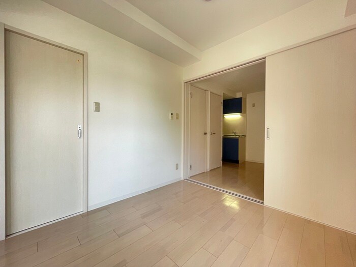 物件内観写真12　(居室)