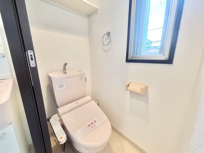 物件内観写真13　(トイレ)