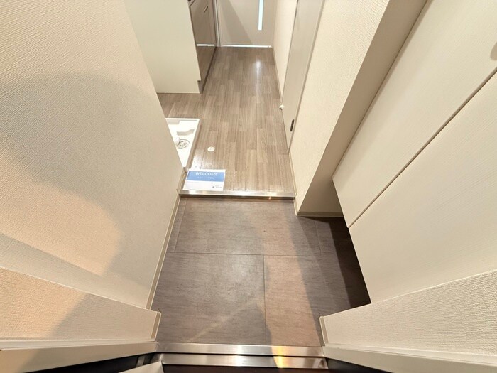 物件内観写真15　(玄関)