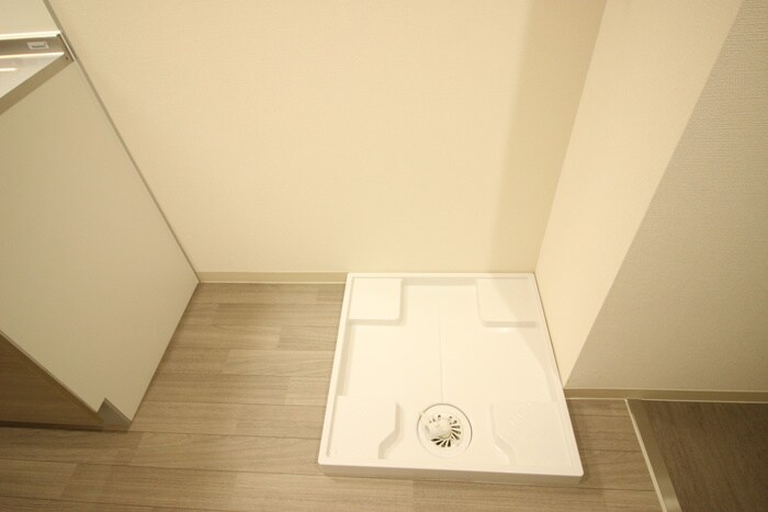 物件内観写真17　(洗濯機置場)