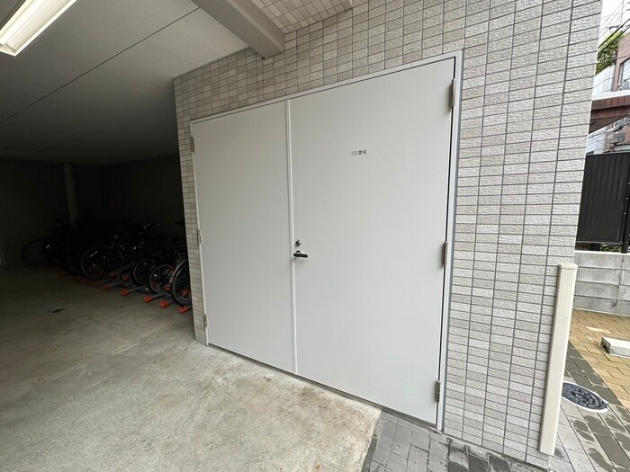 物件外観写真6　(建物設備)