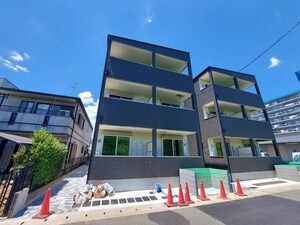 ジーメゾン伏見セレスト外観写真